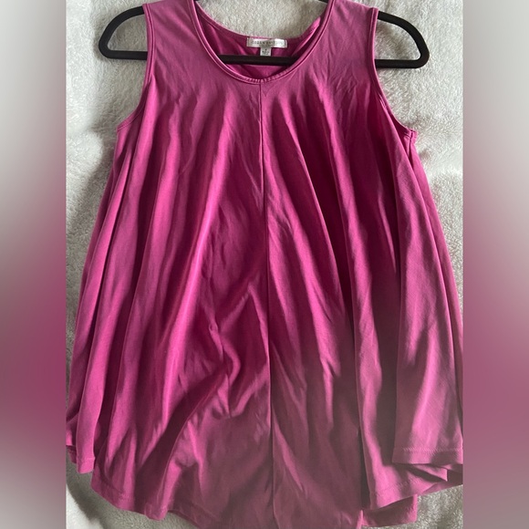 Green Envelope Los Angeles Size small Maternity super cute flowy top. New - Picture 3 of 11